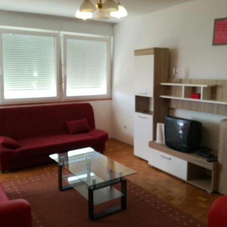 Apartment Pola Esterno foto