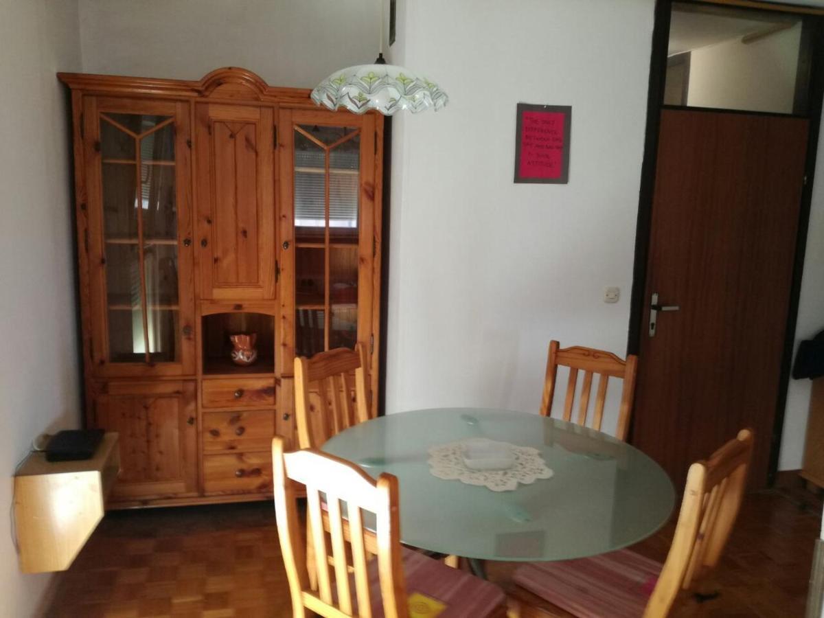 Apartment Pola Esterno foto